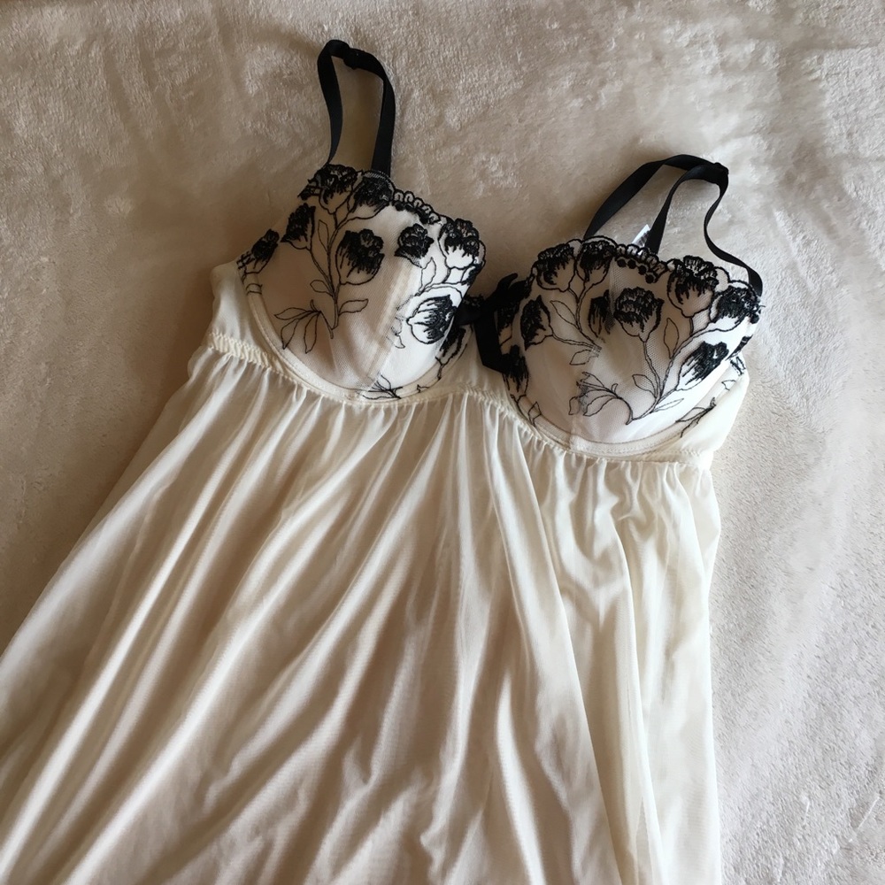 Gilligan & O’ Malley White Black Lingerie Size S